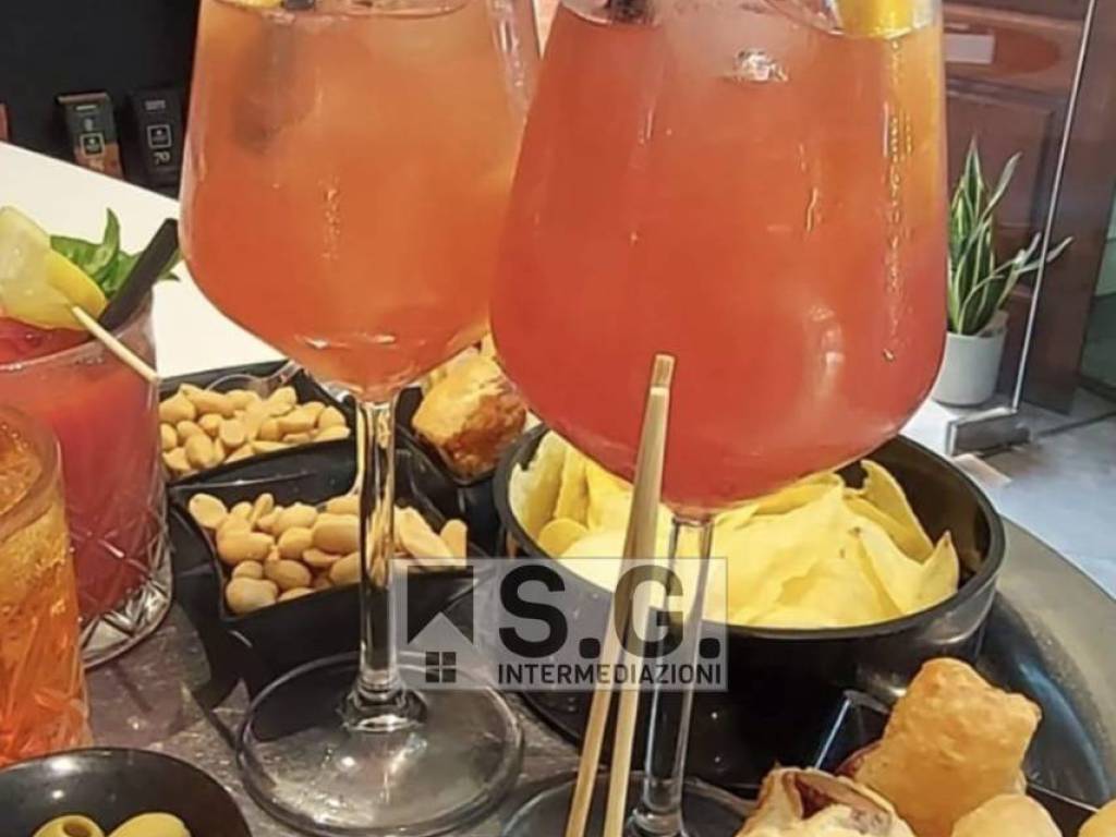 negozio in vendita a Teolo