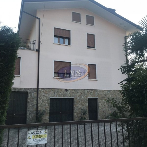 casa indipendente in vendita a Teolo in zona Villa