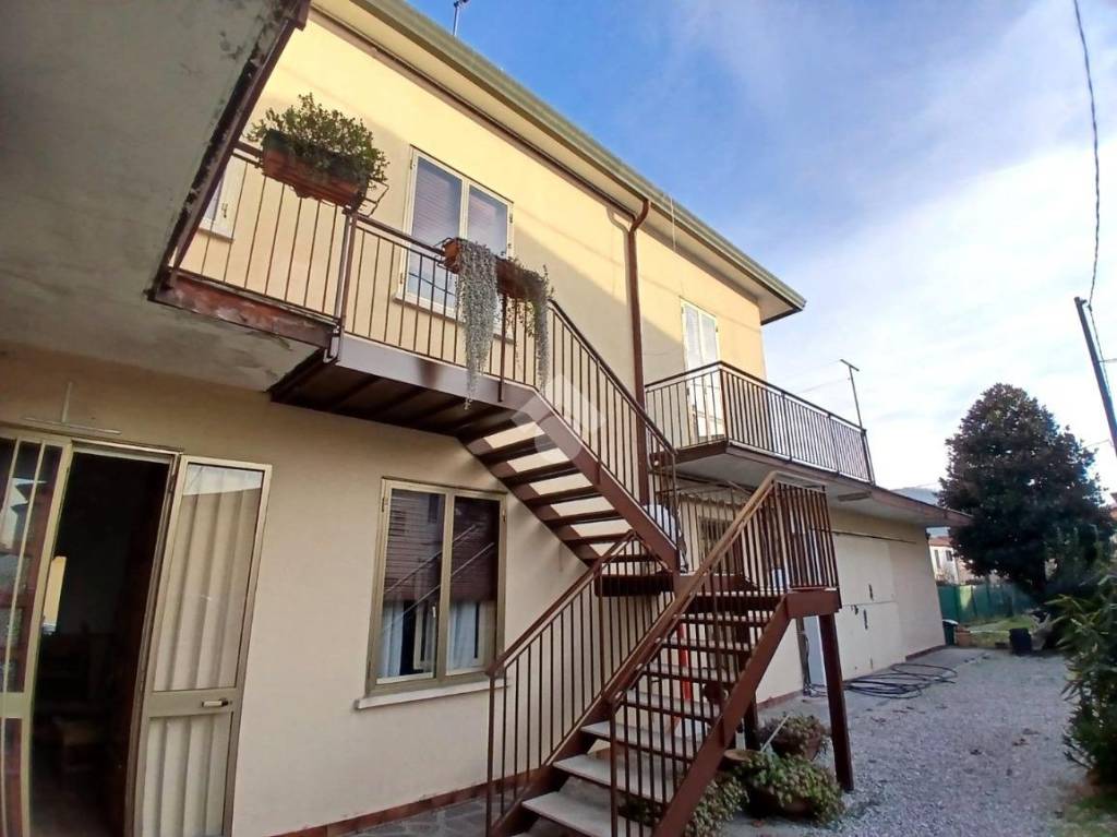 casa indipendente in vendita a Teolo in zona Bresseo