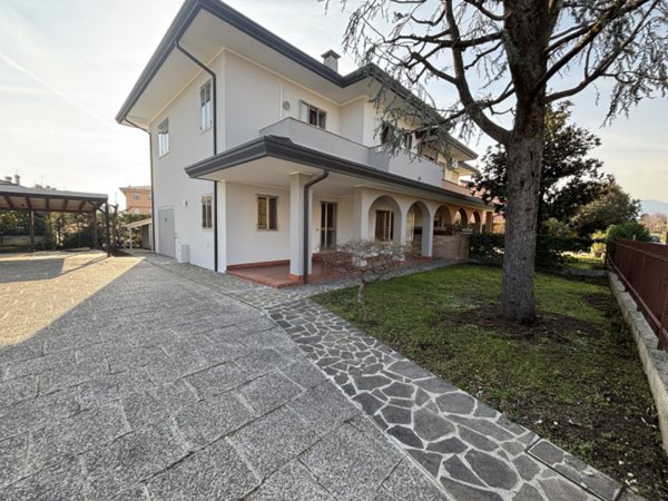 casa indipendente in vendita a Teolo in zona San Biagio