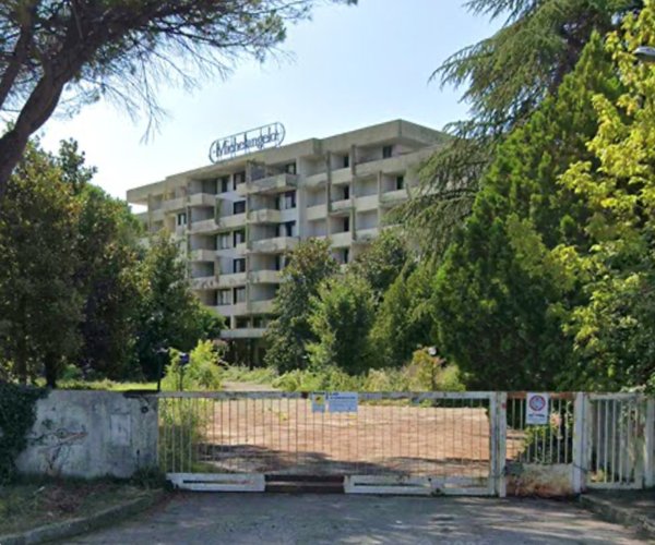 negozio in vendita a Teolo