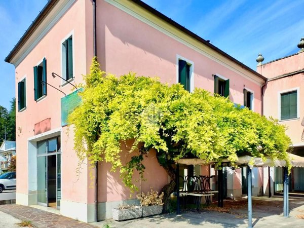 appartamento in vendita a Teolo in zona Bresseo