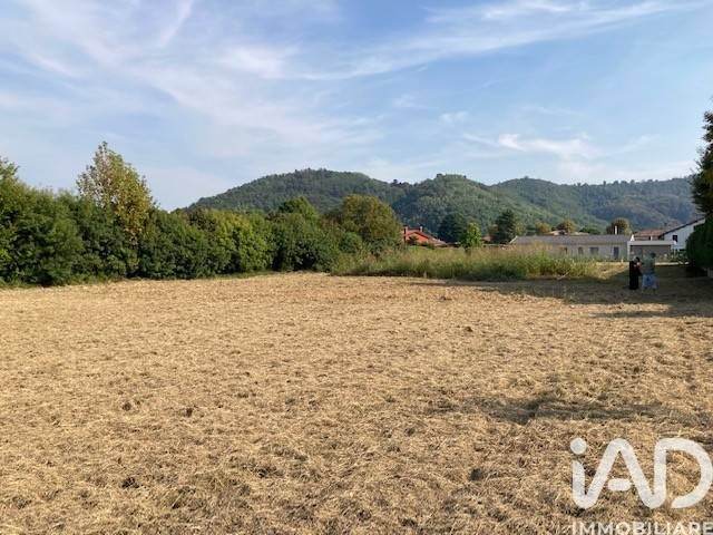 terreno edificabile in vendita a Teolo in zona Bresseo