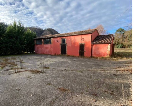 intera palazzina in vendita a Teolo in zona Tramonte