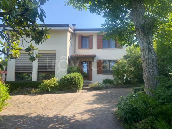 casa indipendente in vendita a Teolo in zona Castelnuovo