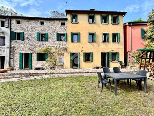 casa indipendente in vendita a Teolo in zona Villa