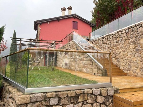 villa in vendita a Teolo in zona Villa