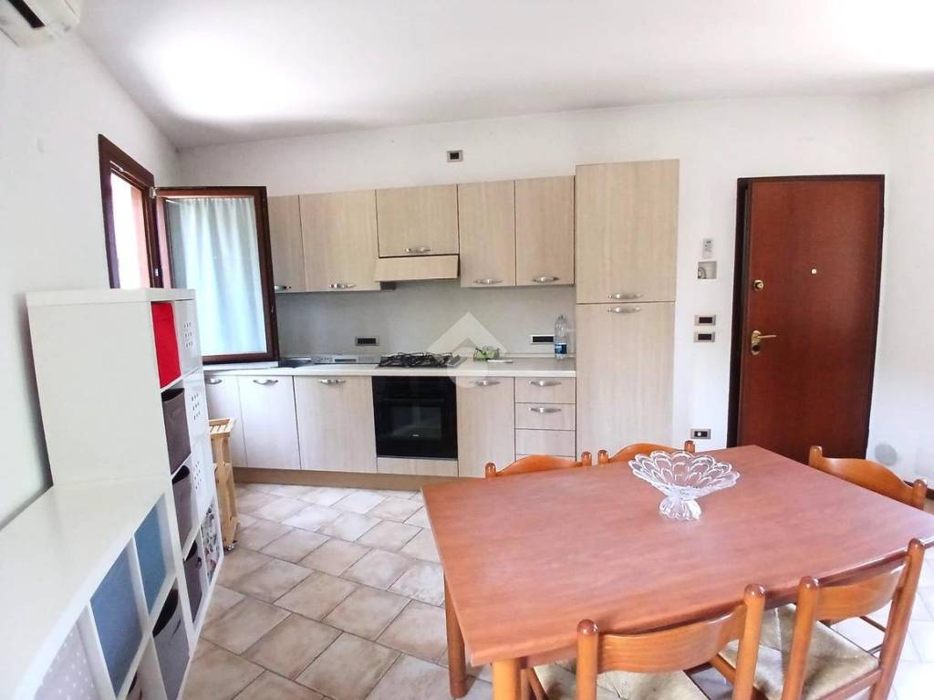 appartamento in vendita a Teolo in zona Villa