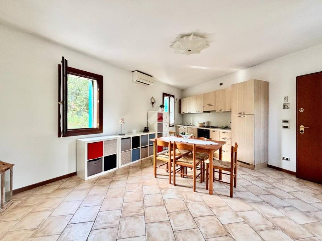 appartamento in vendita a Teolo in zona Villa