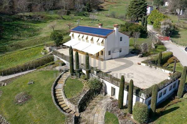 casa indipendente in vendita a Teolo in zona Villa