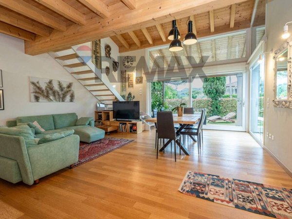 casa indipendente in vendita a Teolo in zona Villa