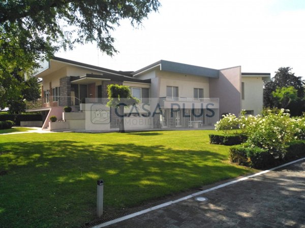 casa indipendente in vendita a Tombolo