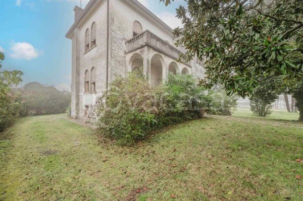 casa indipendente in vendita a Tombolo