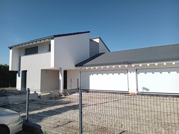 casa indipendente in vendita a Tombolo