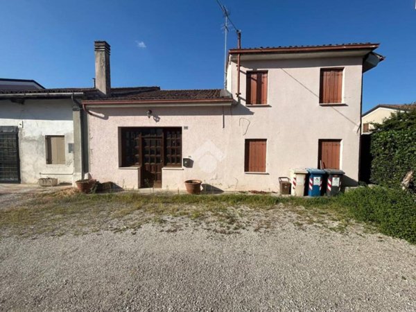 casa semindipendente in vendita a Tombolo