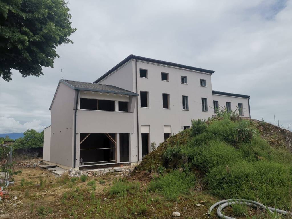 casa indipendente in vendita a Tombolo