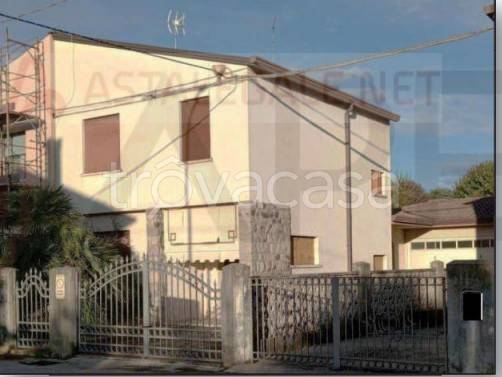 casa indipendente in vendita a Tombolo