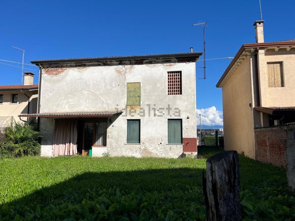 casa indipendente in vendita a Tombolo
