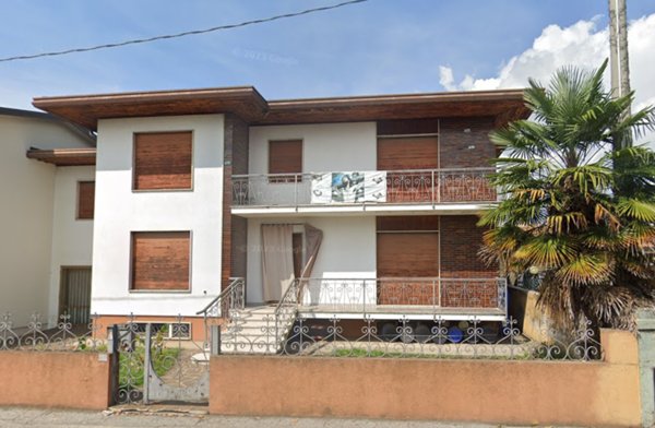 casa indipendente in vendita a Tombolo