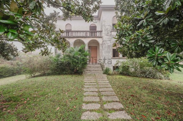 casa indipendente in vendita a Tombolo