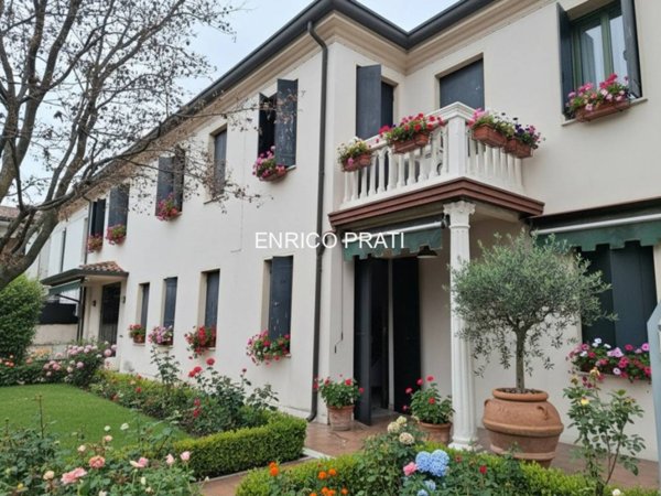 casa indipendente in vendita a Tombolo