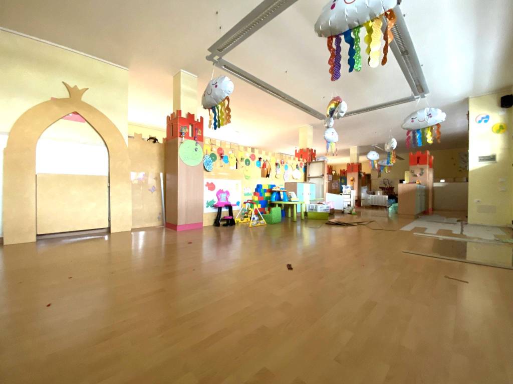 negozio in vendita a Tombolo