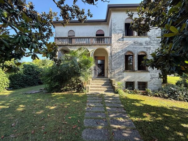 casa indipendente in vendita a Tombolo