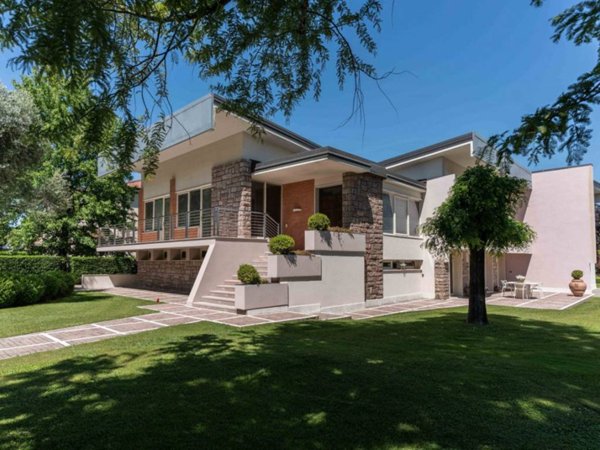 casa indipendente in vendita a Tombolo