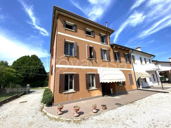 casa indipendente in vendita a Tombolo