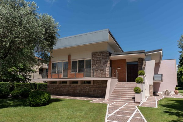 casa indipendente in vendita a Tombolo