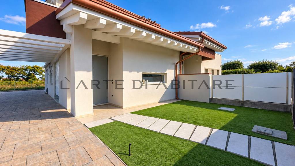 casa indipendente in vendita a Tombolo in zona Onara