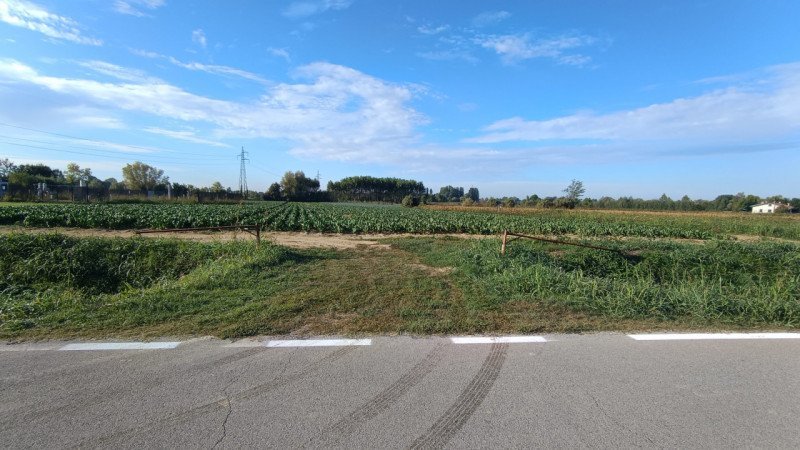 terreno in vendita a Tombolo in zona Onara
