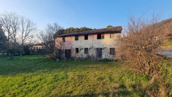casa indipendente in vendita a Torreglia