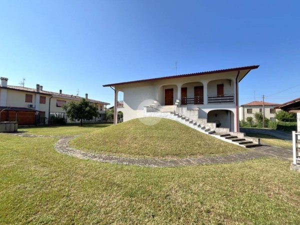 casa indipendente in vendita a Torreglia