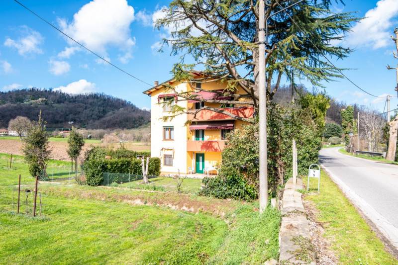 casa indipendente in vendita a Torreglia