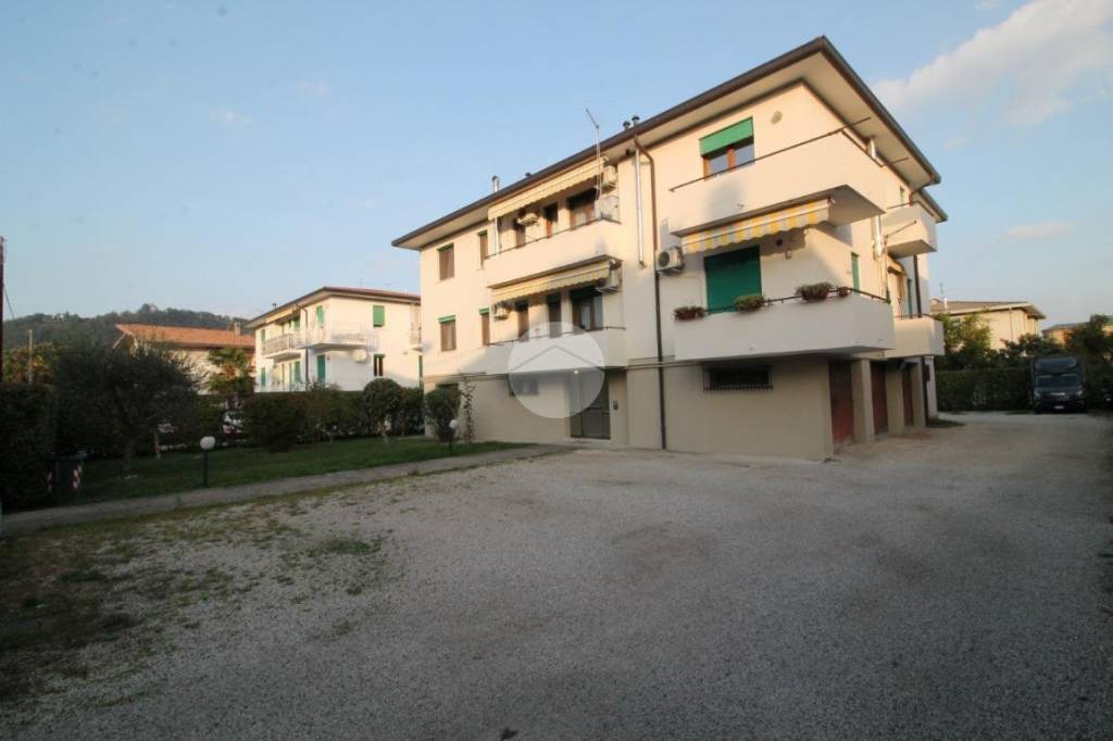appartamento in vendita a Torreglia