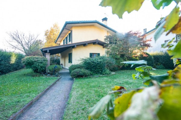 casa indipendente in vendita a Torreglia