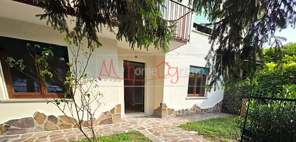 casa indipendente in vendita a Torreglia