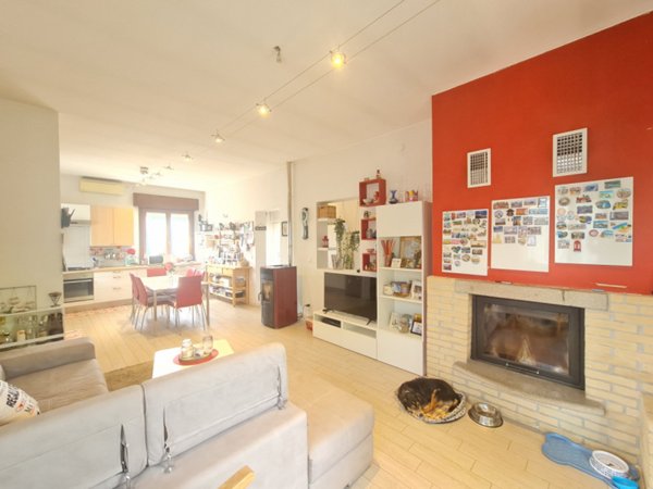 casa indipendente in vendita a Torreglia in zona Luvigliano