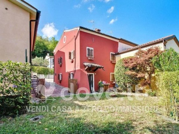 casa indipendente in vendita a Torreglia