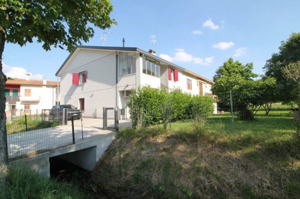 appartamento in vendita a Torreglia in zona Luvigliano