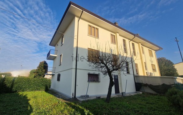 casa indipendente in vendita a Torreglia