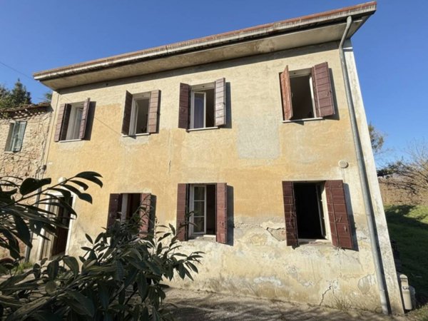 casa indipendente in vendita a Torreglia