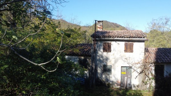 casa indipendente in vendita a Torreglia