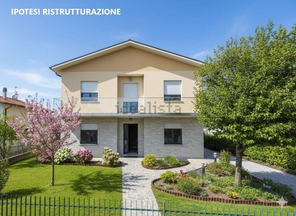 casa indipendente in vendita a Torreglia
