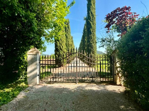 casa indipendente in vendita a Torreglia