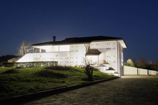 casa indipendente in vendita a Torreglia