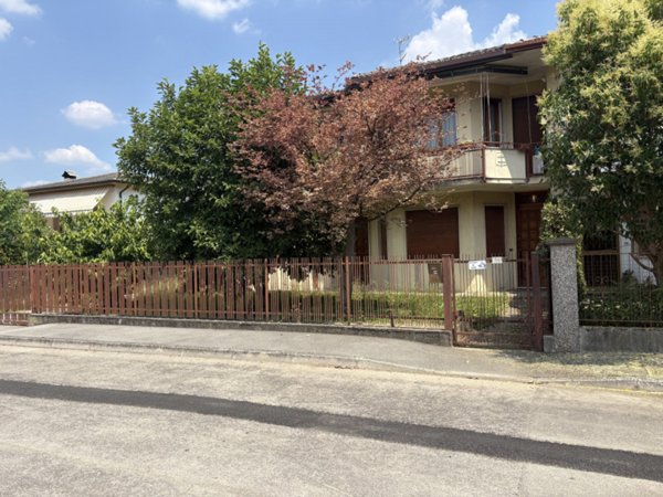 appartamento in vendita a Torreglia