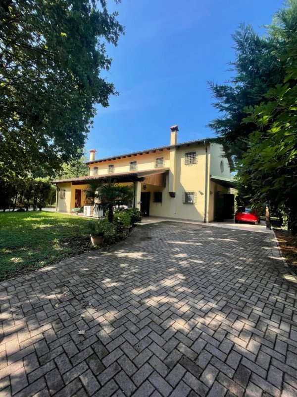 casa indipendente in vendita a Torreglia in zona San Daniele