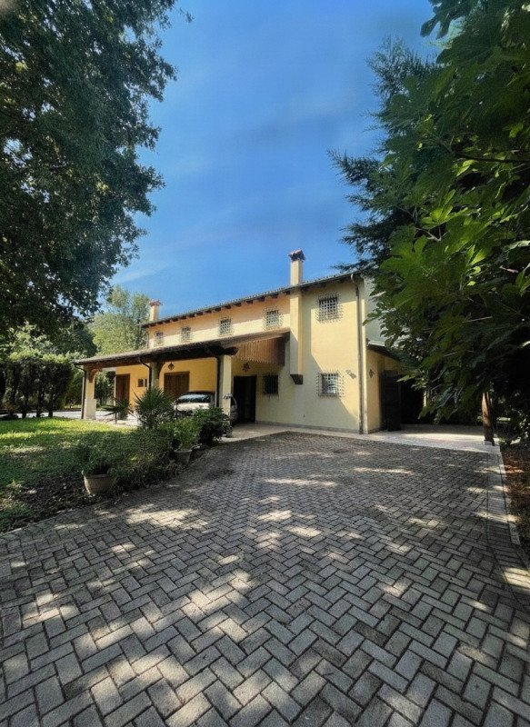 casa indipendente in vendita a Torreglia in zona San Daniele